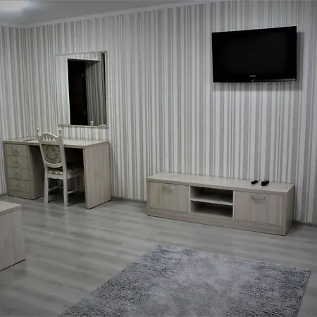 Hotel латориця *