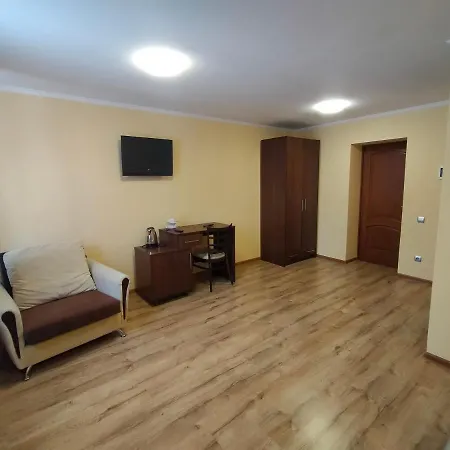 Hotel латориця Suskovo