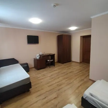 латориця Hotell *