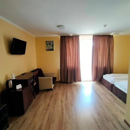 Hotell латориця Suskovo