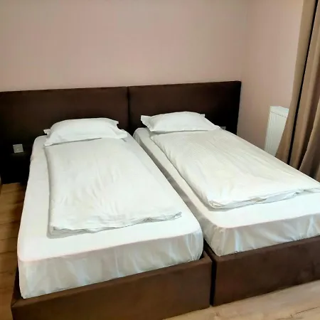 латориця Hotell *